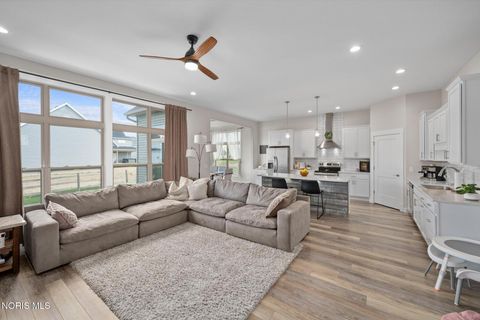 Tiny photo for 5635 Waterville Monclova Road, Monclova, OH 43542 (MLS # 10006360)