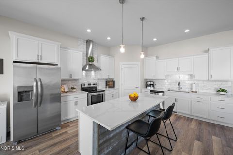 Tiny photo for 5635 Waterville Monclova Road, Monclova, OH 43542 (MLS # 10006360)