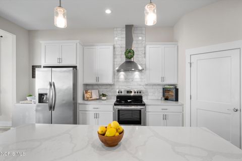 Tiny photo for 5635 Waterville Monclova Road, Monclova, OH 43542 (MLS # 10006360)