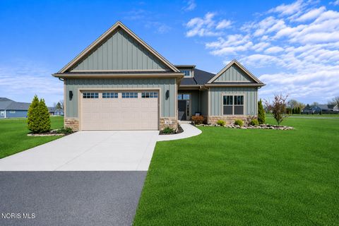 Photo of 5635 Waterville Monclova Road, Monclova, OH 43542 (MLS # 10006360)