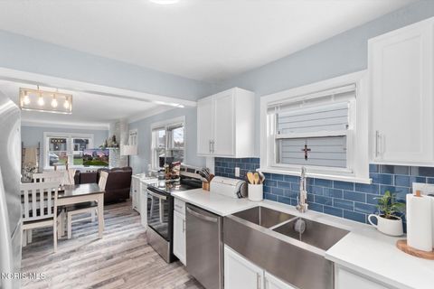 Tiny photo for 5855 Gany Mede Drive, Toledo, OH 43623 (MLS # 10006054)