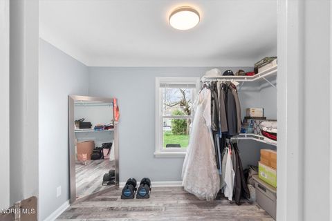 Tiny photo for 5855 Gany Mede Drive, Toledo, OH 43623 (MLS # 10006054)