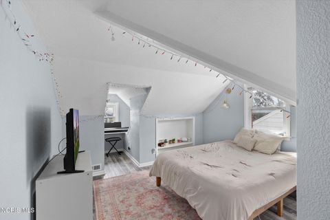 Tiny photo for 5855 Gany Mede Drive, Toledo, OH 43623 (MLS # 10006054)