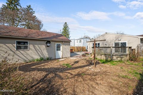 Tiny photo for 3237 Waldmar Road, Toledo, OH 43615 (MLS # 10006151)