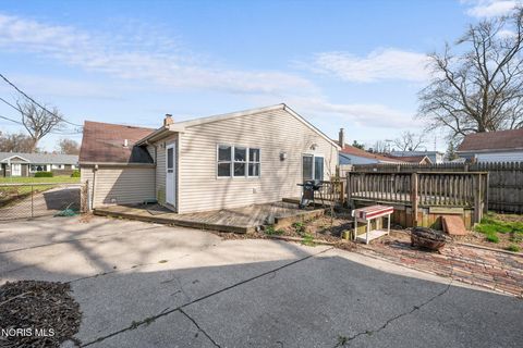 Tiny photo for 3237 Waldmar Road, Toledo, OH 43615 (MLS # 10006151)