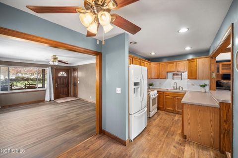 Tiny photo for 3237 Waldmar Road, Toledo, OH 43615 (MLS # 10006151)