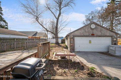 Tiny photo for 3237 Waldmar Road, Toledo, OH 43615 (MLS # 10006151)