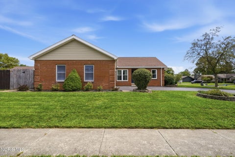 Tiny photo for 228 Capital Lane, Findlay, OH 45840 (MLS # 10013059)