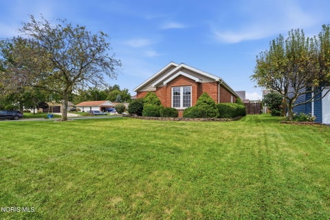 Tiny photo for 228 Capital Lane, Findlay, OH 45840 (MLS # 10013059)
