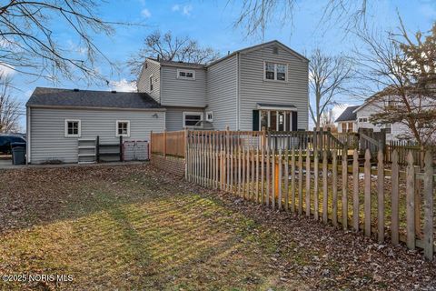 Tiny photo for 180 S Stadium Road, Oregon, OH 43616 (MLS # 10002357)
