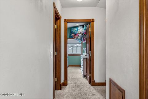 Tiny photo for 180 S Stadium Road, Oregon, OH 43616 (MLS # 10002357)