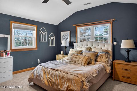 Tiny photo for 180 S Stadium Road, Oregon, OH 43616 (MLS # 10002357)