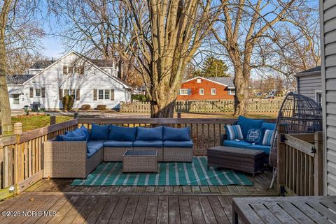 Tiny photo for 180 S Stadium Road, Oregon, OH 43616 (MLS # 10002357)