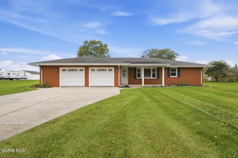 Photo of 6002 Seaman Road, Oregon, OH 43616 (MLS # 10013411)