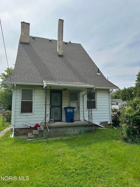 Tiny photo for 2478 Franklin Avenue, Toledo, OH 43620 (MLS # 10008670)