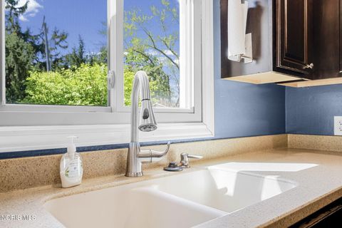 Tiny photo for 540 Thackeray Road, Maumee, OH 43537 (MLS # 10006834)