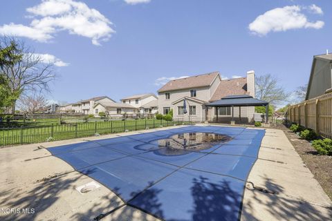 Tiny photo for 540 Thackeray Road, Maumee, OH 43537 (MLS # 10006834)