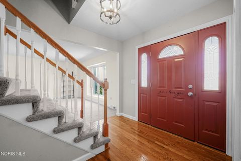 Tiny photo for 540 Thackeray Road, Maumee, OH 43537 (MLS # 10006834)