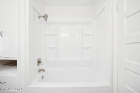 Tiny photo for 4128 Burnham Avenue, Toledo, OH 43612 (MLS # 10002160)