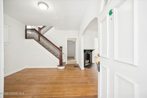 Tiny photo for 4128 Burnham Avenue, Toledo, OH 43612 (MLS # 10002160)