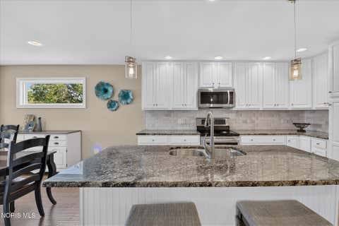 Tiny photo for 25136 Rocky Harbour Drive, Perrysburg, OH 43551 (MLS # 10011765)