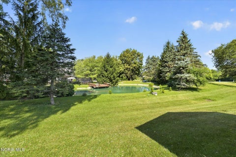Tiny photo for 25136 Rocky Harbour Drive, Perrysburg, OH 43551 (MLS # 10011765)