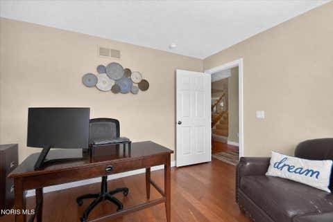 Tiny photo for 25136 Rocky Harbour Drive, Perrysburg, OH 43551 (MLS # 10011765)