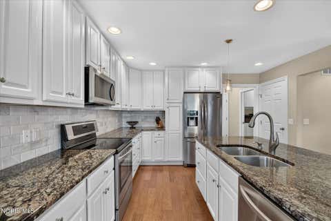 Tiny photo for 25136 Rocky Harbour Drive, Perrysburg, OH 43551 (MLS # 10011765)