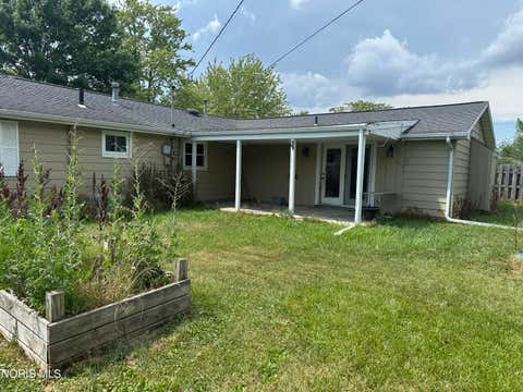 Tiny photo for 337 Northfield Avenue, Defiance, OH 43512 (MLS # 10010797)