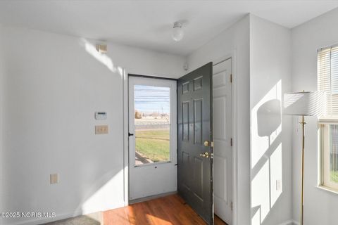 Tiny photo for 4415 Angola Road, Toledo, OH 43615 (MLS # 10000849)