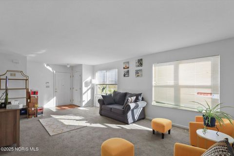 Tiny photo for 4415 Angola Road, Toledo, OH 43615 (MLS # 10000849)