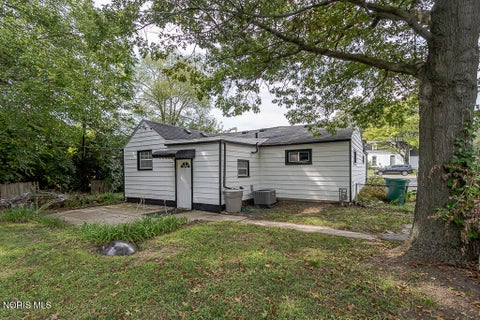 Tiny photo for 847 S King Road, Holland, OH 43528 (MLS # 10013557)