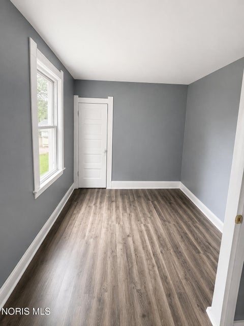 Tiny photo for 202 Hathaway Street, Toledo, OH 43605 (MLS # 10012133)
