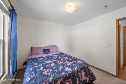 Tiny photo for 3208 Elmont Road, Toledo, OH 43615 (MLS # 10003547)