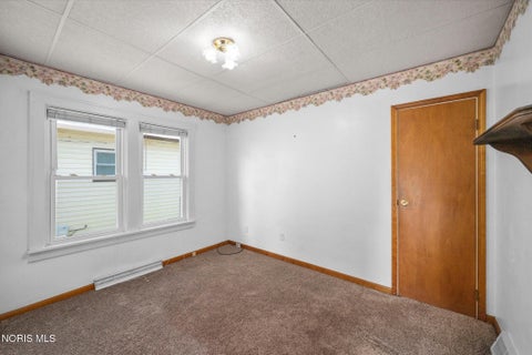 Tiny photo for 6024 Park Street, Sylvania, OH 43560 (MLS # 10010015)
