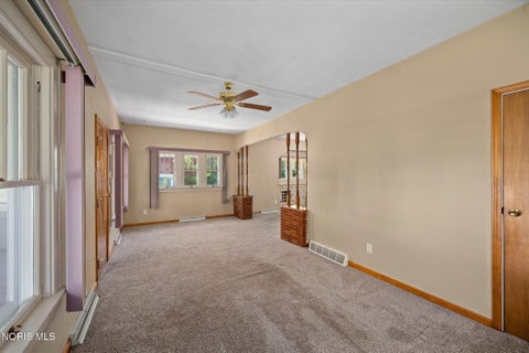 Tiny photo for 6024 Park Street, Sylvania, OH 43560 (MLS # 10010015)