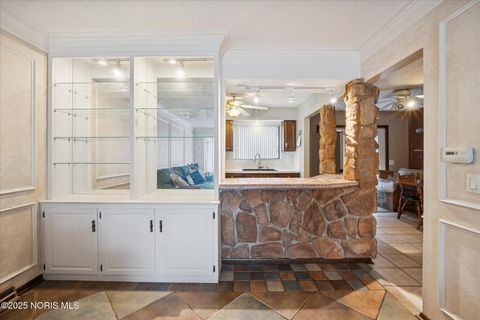 Tiny photo for 5909 Tetherwood Drive, Toledo, OH 43613 (MLS # 10002010)