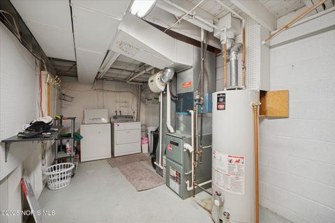 Tiny photo for 5909 Tetherwood Drive, Toledo, OH 43613 (MLS # 10002010)