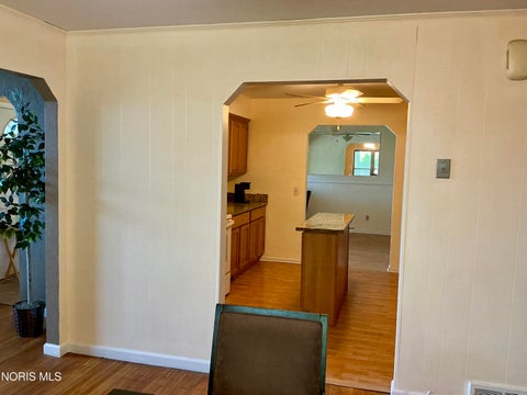 Tiny photo for 1521 Cherry Valley Road, Toledo, OH 43607 (MLS # 10012318)