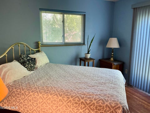 Tiny photo for 1521 Cherry Valley Road, Toledo, OH 43607 (MLS # 10012318)