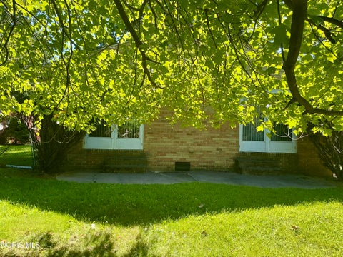 Tiny photo for 1521 Cherry Valley Road, Toledo, OH 43607 (MLS # 10012318)
