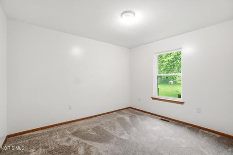 Tiny photo for 827 Wilson Street, Findlay, OH 45840 (MLS # 10008129)