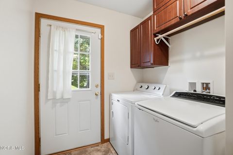 Tiny photo for 827 Wilson Street, Findlay, OH 45840 (MLS # 10008129)