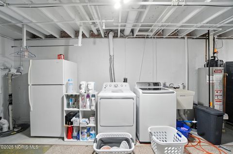 Tiny photo for 491 Patriot West Drive, Waterville, OH 43566 (MLS # 10000873)