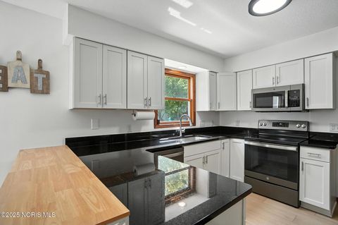 Tiny photo for 491 Patriot West Drive, Waterville, OH 43566 (MLS # 10000873)