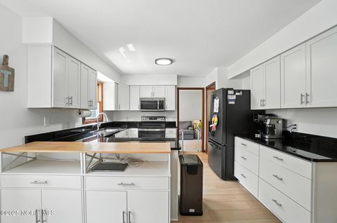 Tiny photo for 491 Patriot West Drive, Waterville, OH 43566 (MLS # 10000873)