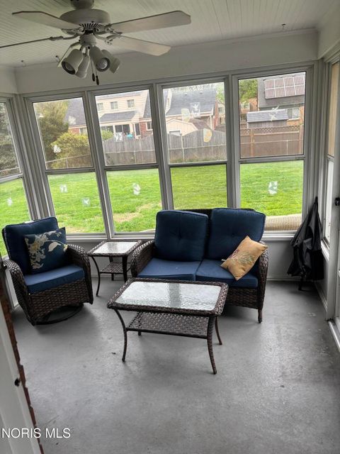 Tiny photo for 2821 Middlesex Drive, Toledo, OH 43606 (MLS # 10006560)