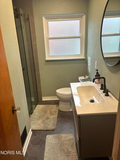 Tiny photo for 2821 Middlesex Drive, Toledo, OH 43606 (MLS # 10006560)