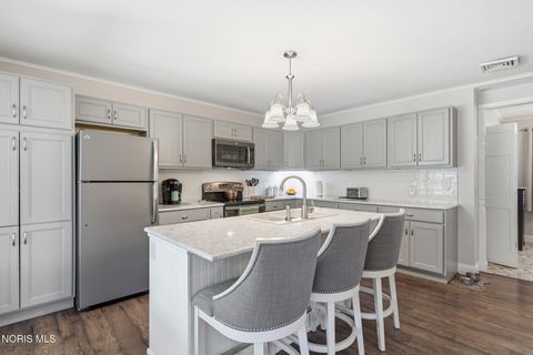 Tiny photo for 1106 Cherry Lane, Findlay, OH 45840 (MLS # 10009329)