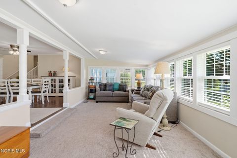 Tiny photo for 1106 Cherry Lane, Findlay, OH 45840 (MLS # 10009329)